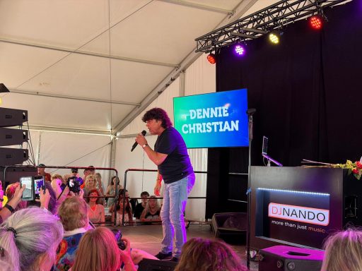 Dennie Christian