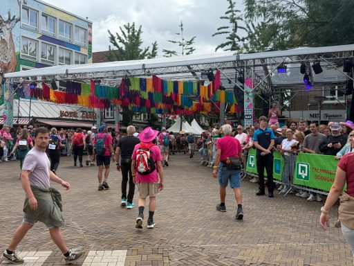 Op naar de roze kroegen van Nijmegen